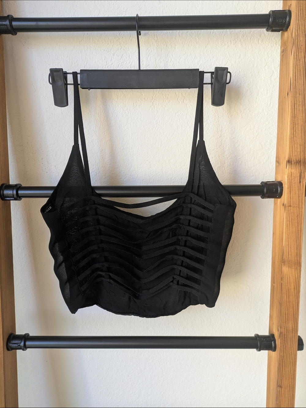 Brandy Melville Women's Black Strappy Cutout Crop Top - One Size - Picture 2 of 3